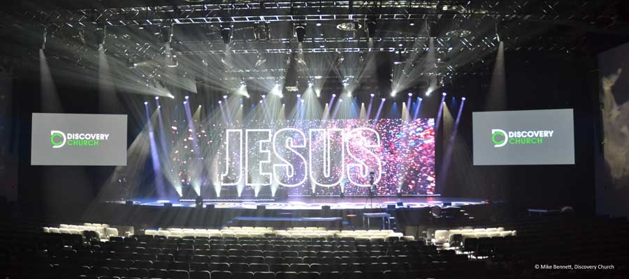 Discovery Church relies on Luminex Data Distribution for lighting Control